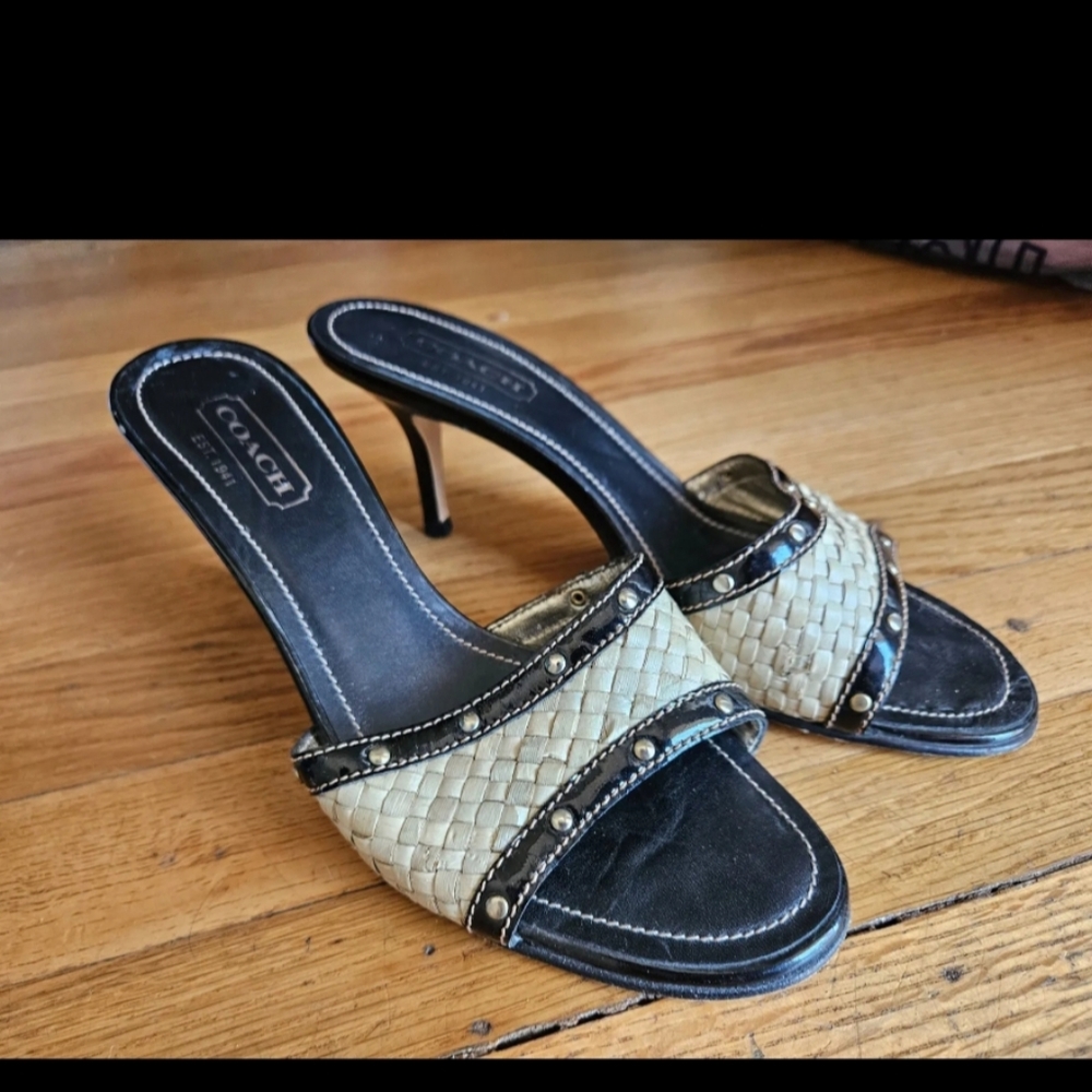 coach women shoes size 8 black heels 